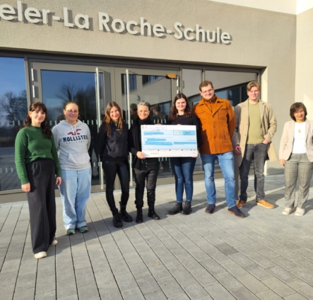 Die Ketteler-La Roche-Schule spendet Erlöse an das Frauenhaus Oberursel